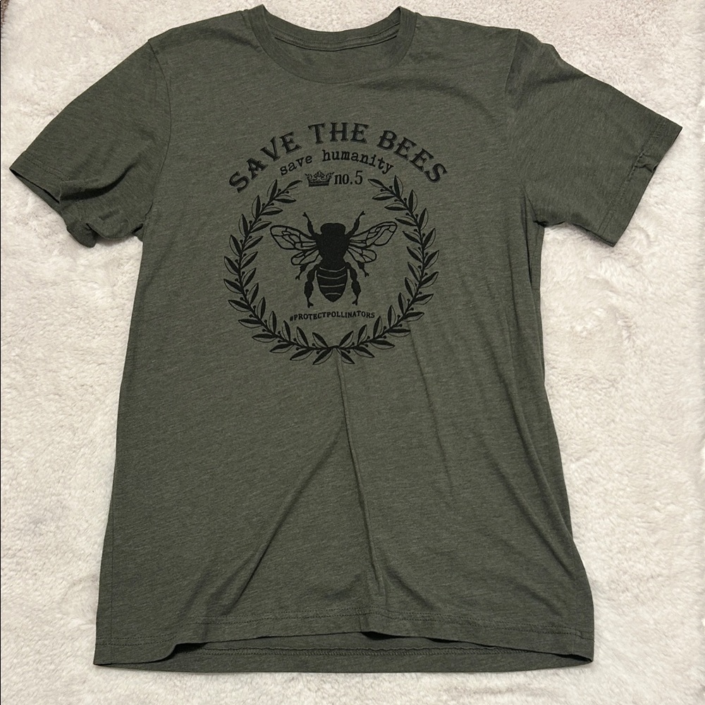 Olive Green Graphic save the bees T-Shirt sz:s-m